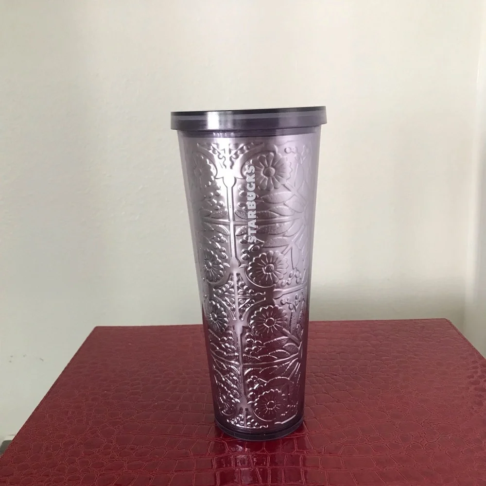 Starbucks cup - Picture 1 of 4